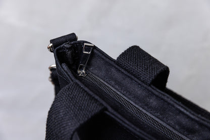 Canvas tote [Black]